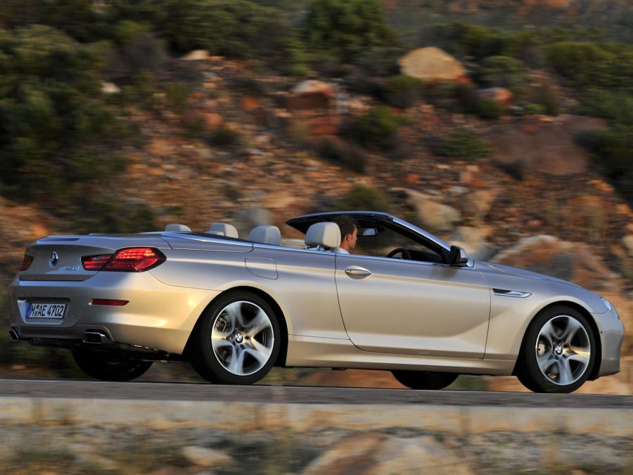  BMW 650i Convertible 2011 года  (ZA) (фото 15 из 16)